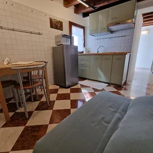 Veneziacentopercento Apartments&rooms Appartamento Venezia